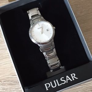 Pulsar ladies watch